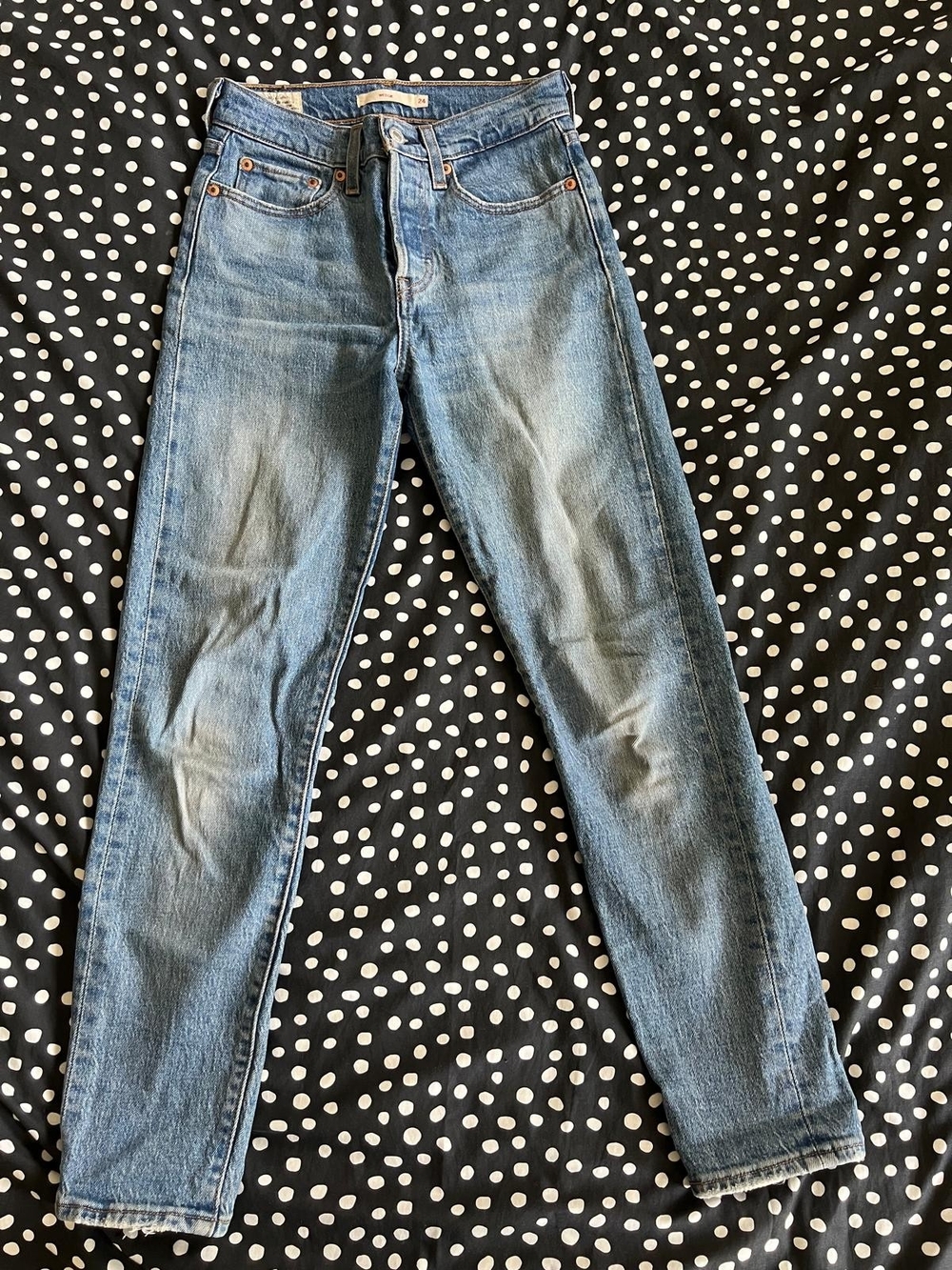 Levis Wedgie Button Fly Slim Straight Women's Jeans in Light Blue Denim